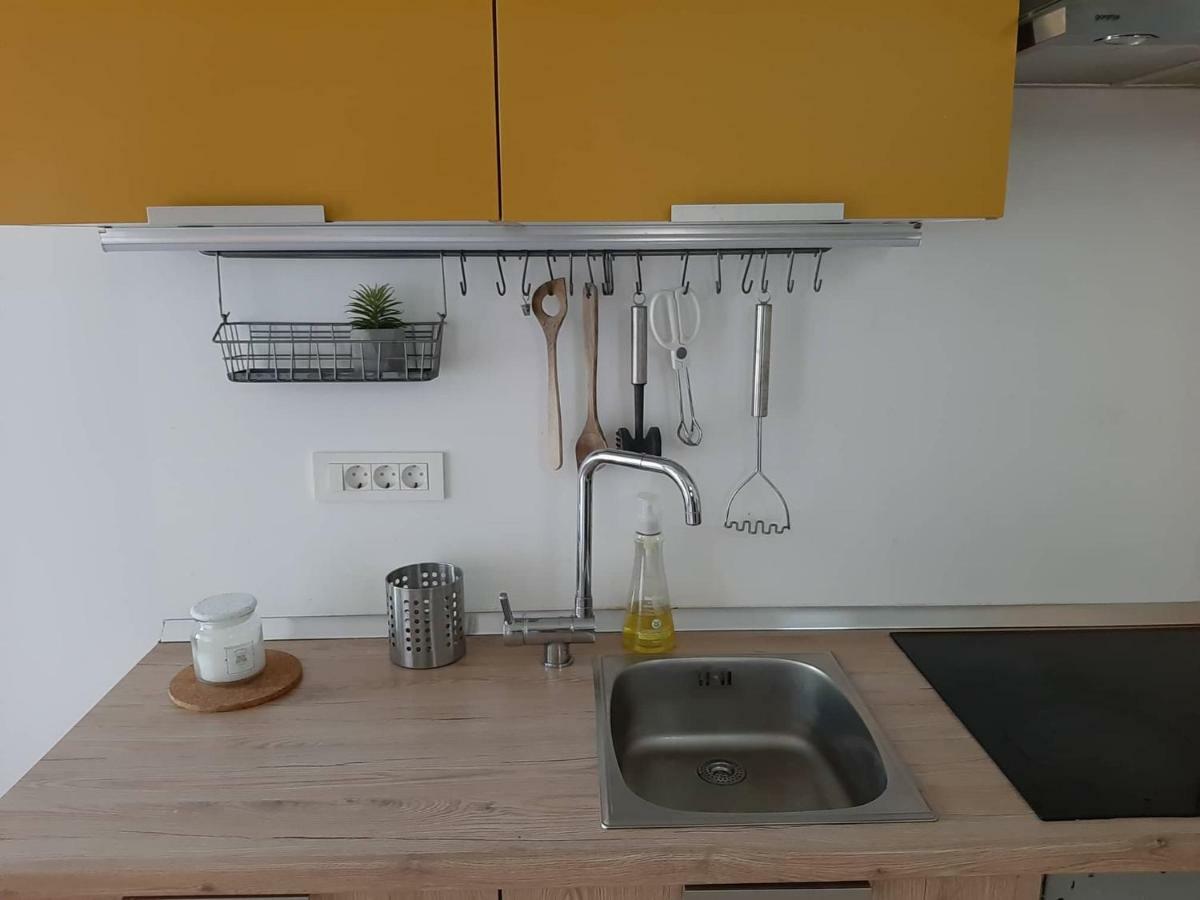 Zoe Apartment Марибор Экстерьер фото